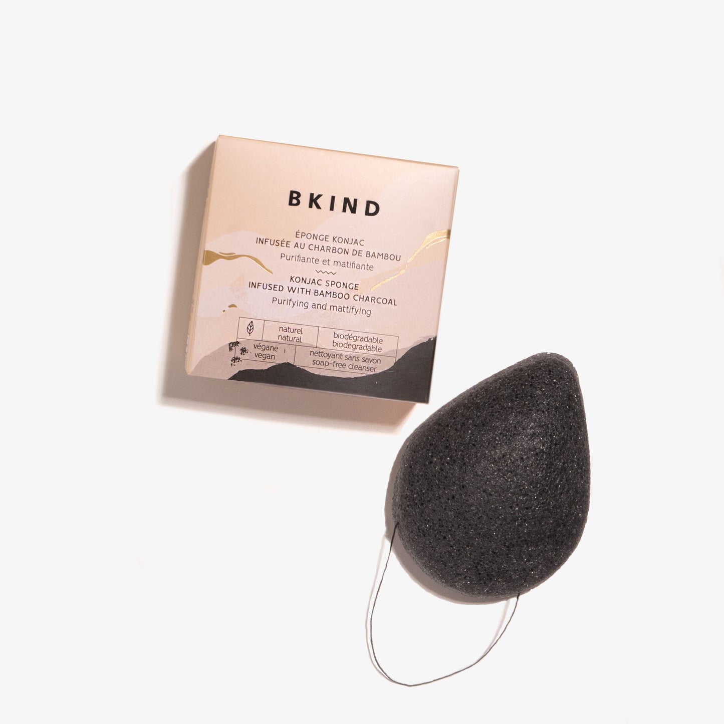 Éponge konjac nettoyante - Charbon de bambou purifiant