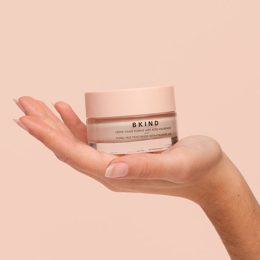 Crème visage florale avec acide hyaluronique